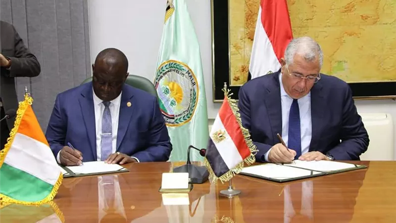 وزير الزراعة: مصر لديها تجربة متميزة في استصلاح الصحراء وإقامة مشروعات تنموية عملاقة