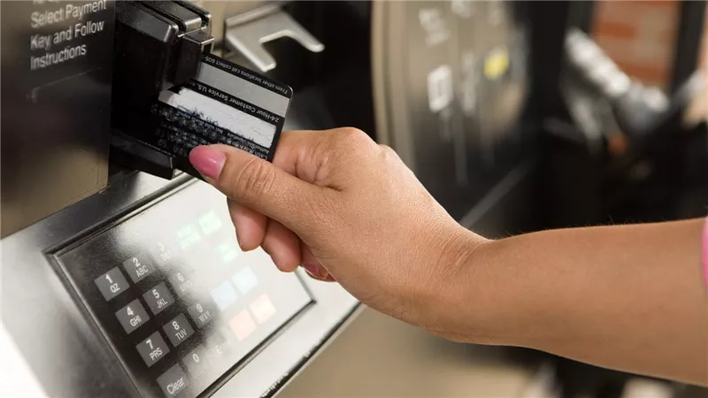 عادات تحافظ على راتبك  من التآكل قبل نصف الشهر.. اتبعها فورا