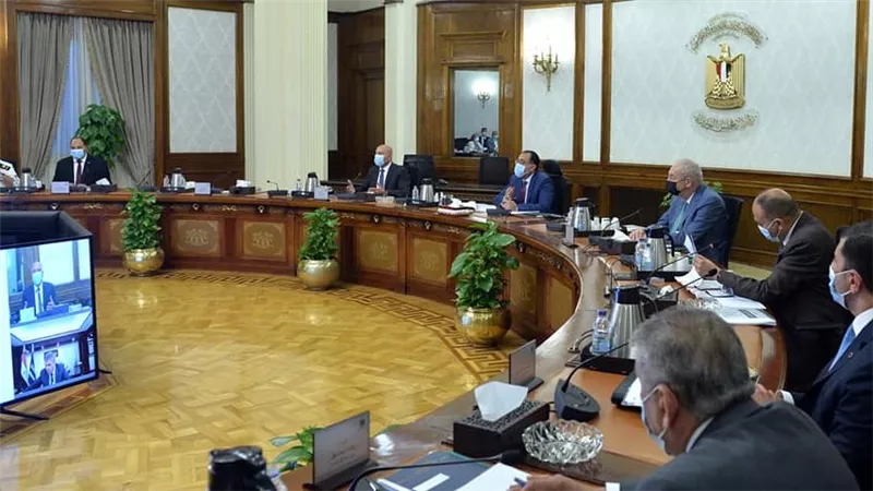 مدبولى: توجيهات رئاسية بأهمية مواصلة جهود تطوير منظومة الموانئ