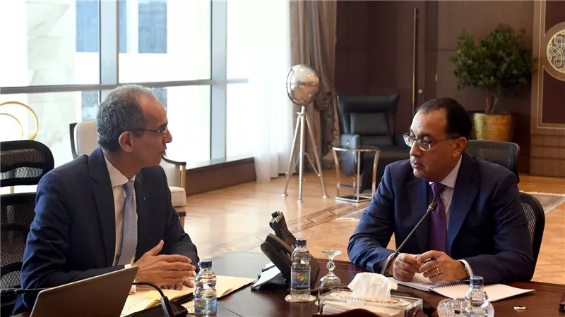 مدبولي يتابع مع وزير الاتصالات جهود الإصلاحات الهيكلية لتنمية الشركات الناشئة بقطاع التكنولوجيا