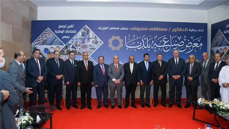 وزير قطاع الأعمال: الصناعة الوطنية أحد أهم ركائز الاستقرار والتنمية