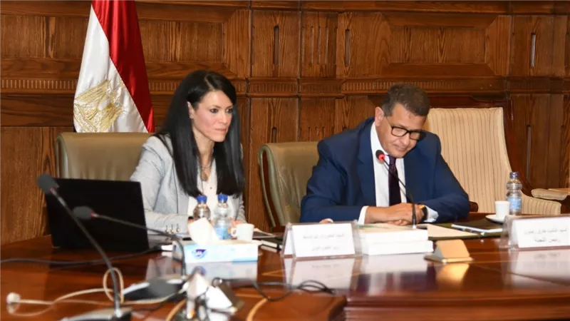 المشاط: تحقيق نمو اقتصادي مستدام أبرز مبادئ الاستراتيجية القطرية مع البنك الأوروبي لإعادة الإعمار