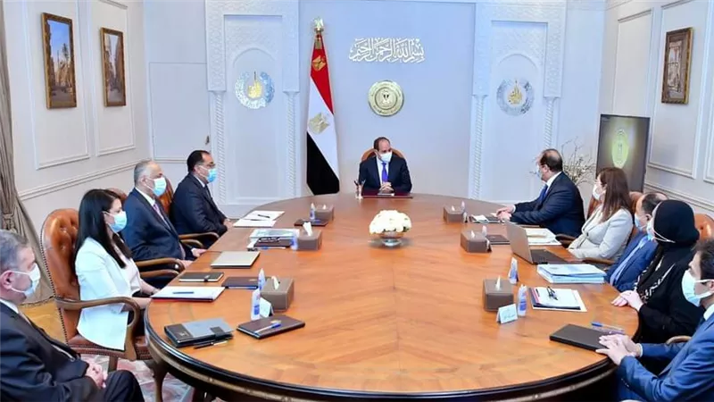 بحضور مدبولي وطارق عامر.. 6 تكليفات من الرئيس السيسي للحكومة