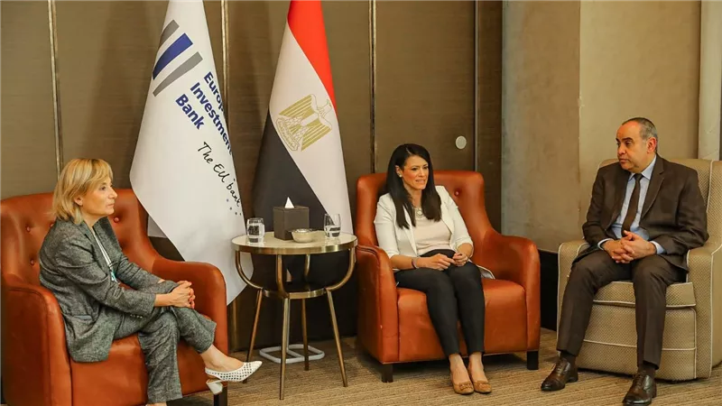 المشاط: تعزيز التعاون مع بنك الاستثمار الأوروبي في إطار قمة المناخ ومنتدى مصر للتعاون الدولي