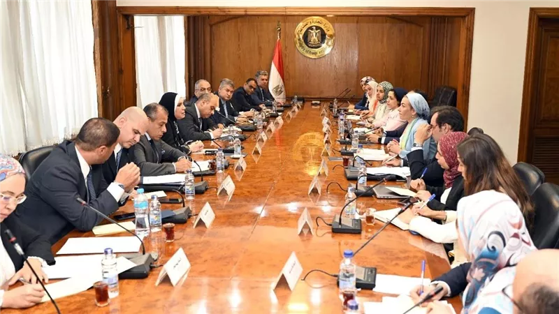 وزيرتي التجارة البيئة يبحثان أخر مستجدات التحضير لاستضافة مصر لقمة المناخ COP27