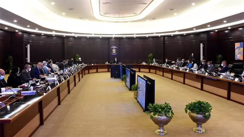 مدبولي يشدد على البدء في تنفيذ مشروعات مبادرة الشراكة الصناعية
