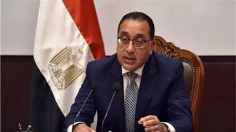 رئيس الوزراء: الكفاءة هي معيار الحصول على وظيفة بالجهاز الإداري للدولة