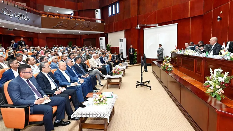 وزير الإسكان يؤكد ضرورة تطوير الموارد وحسن استغلال الأصول وتشجيع الاستثمار