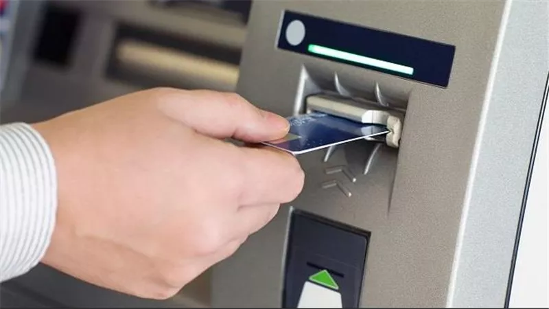 لتجنب الاحتيال الإلكتروني.. تعليمات مهمة عند استخدام الصراف الآلي ATM