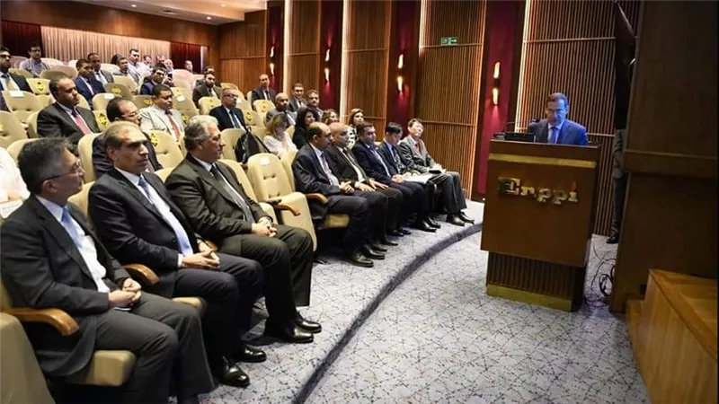 وزير البترول: فرصاً كبيرة لتنفيذ مشروعات بمجال تحسين كفاءة الطاقة فى مصر