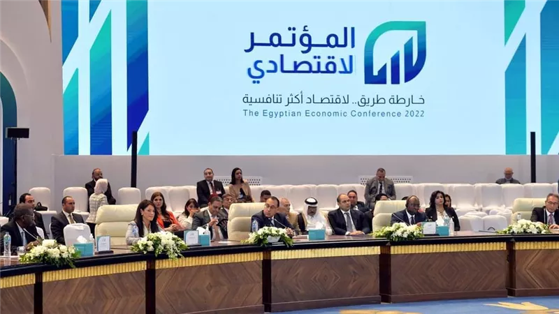 مدبولي: الدولة تساعد القطاع الخاص في الحصول على قروض خارجية.. ومحطة بنبان خير شاهد