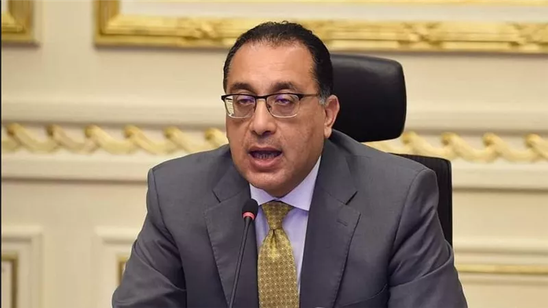 مدبولي: تكوين مجموعة عمل من البنك المركزي والمالية لتحديد الفجوة الدولارية في موازنة 22-23