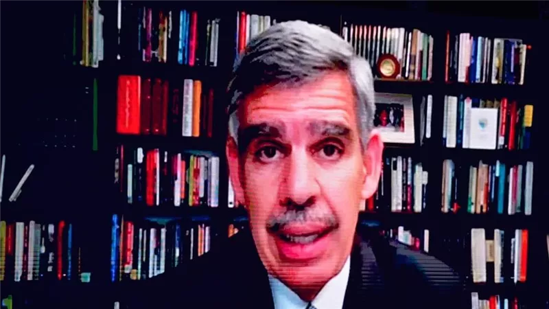 محمد العريان: نعاصر اقتصادًا عالميًا تكتنفه حالة من عدم اليقين غير المعتاد