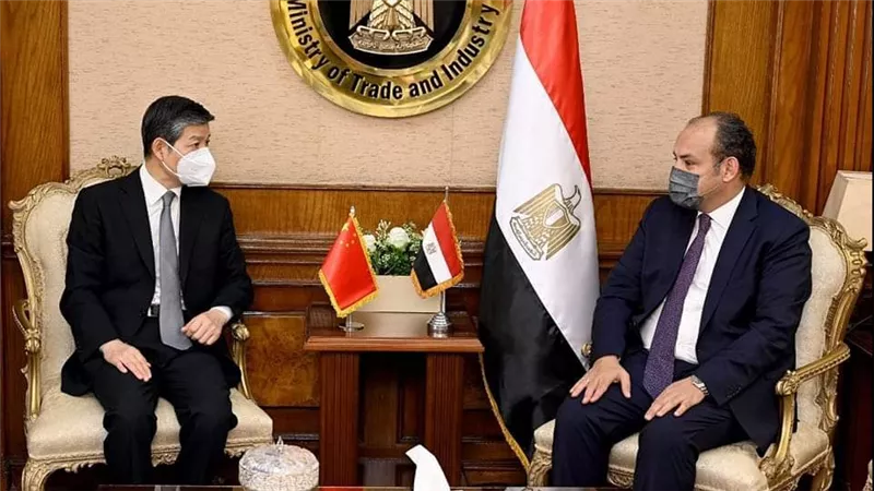 وزير الصناعة: العلاقات المصرية الصينية استراتيجية ونرحب بإستقبال الشركات الصينية للإستثمار فى مصر