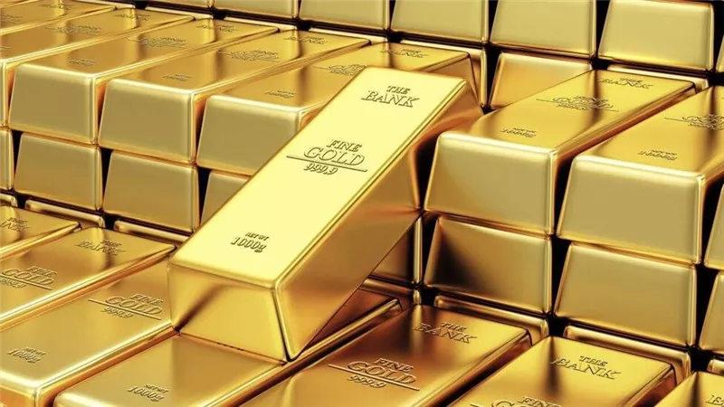 ارتفاع أسعار الذهب بعد تراجع الدولار وسط مؤشرات على إبطاء رفع الفائدة الأمريكية