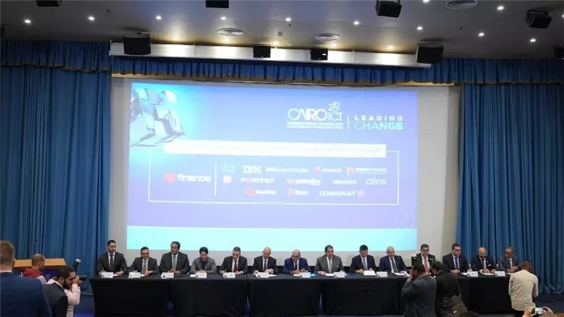 افتتاح كايرو أي سي تي يشهد توقيع 3 اتفاقيات لدعم التحول الرقمي