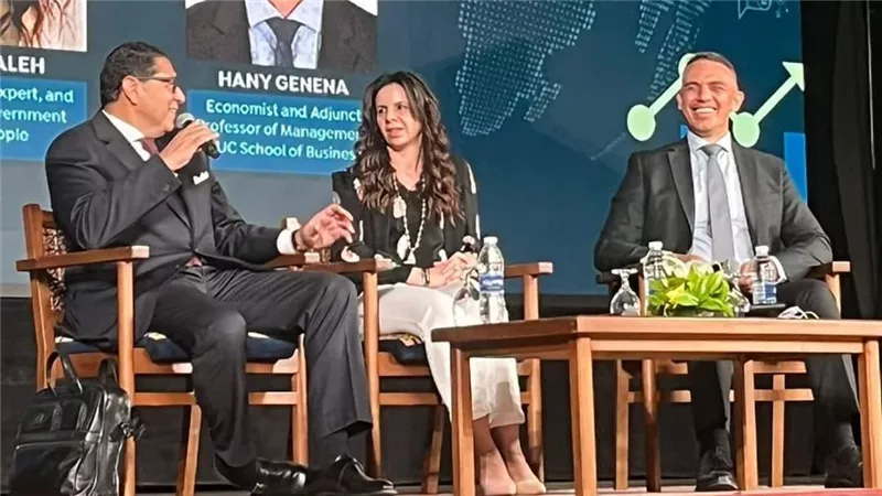 هشام عز العرب: لابد من تشديد السياستين المالية والنقدية للخروج من الأزمة الاقتصادية