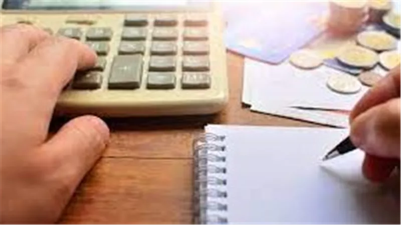 المعادلة ليست صعبة.. كيف تسدد ديونك دون أن تخل بميزانيتك؟