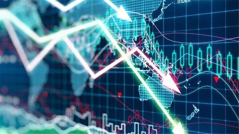 خبراء: البنوك المركزية ستواصل سياستها التشددية للسيطرة على التضخم