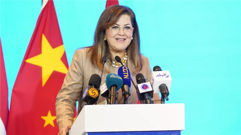 وزيرة التخطيط: الحكومة تركز على القدرة التنافسية لقطاعات الصناعة والزراعة والاتصالات