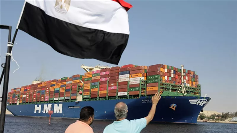 انفراجة.. البنوك تخاطب المستوردين بتدبير احتياجاتهم من الدولار| فيديو
