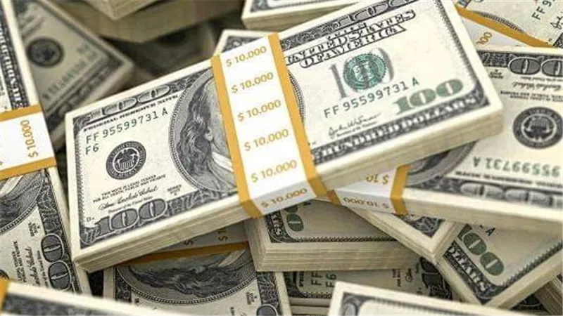 ارتفاع سعر الدولار في منتصف تعاملات اليوم الإثنين 9 يناير 2023