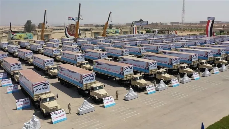 القوات المسلحة تواصل تخفيف الأعباء على المواطنين بتوزيع كميات كبيرة من الحصص الغذائية