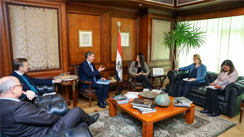 المشاط تناقش مع بنك الاستثمار الأوروبي المشروعات المستقبلية والتوسع في تمويلات القطاع الخاص