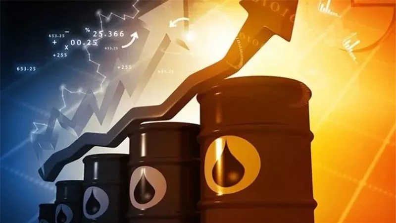 بعد فرض قيود أوروبية على منتجات النفط الروسية.. ماذا حل بأسعار الذهب الأسود؟ | فيديو 