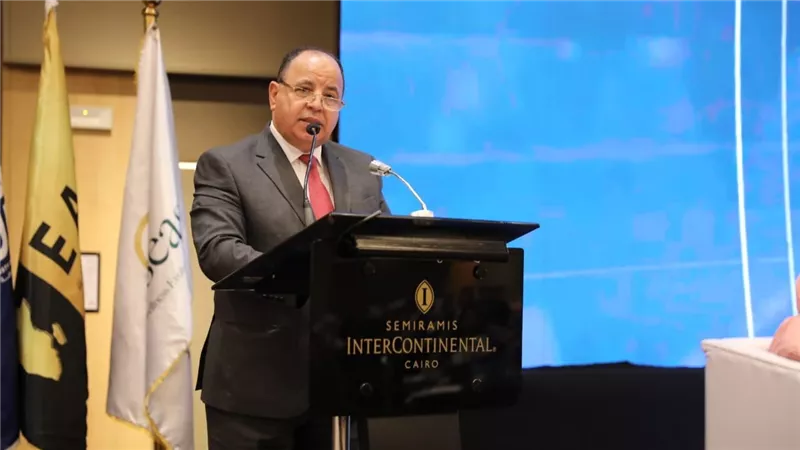 وزير المالية: إسقاط الضريبة على آلات ومعدات الصناعة فور بدء الإنتاج