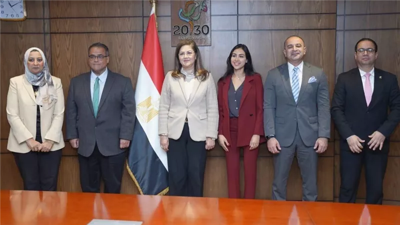 بروتكول تعاون بين التخطيط ومؤسسة ساويرس وجامعة عين شمس لتطوير التجمعات الريفية