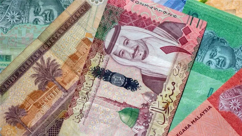 سعر الريال السعودي أمام الجنيه المصري في تعاملات اليوم السبت 25-3-2023