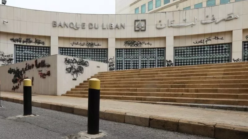 التضخم ينهش لبنان.. أرقام قياسية تخطت 90% بعد قرار تخفيض الليرة