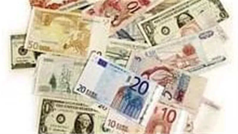 اسعار العملات أمام الجنيه المصري في مستهل تعاملات اليوم الخميس 27-4-2023