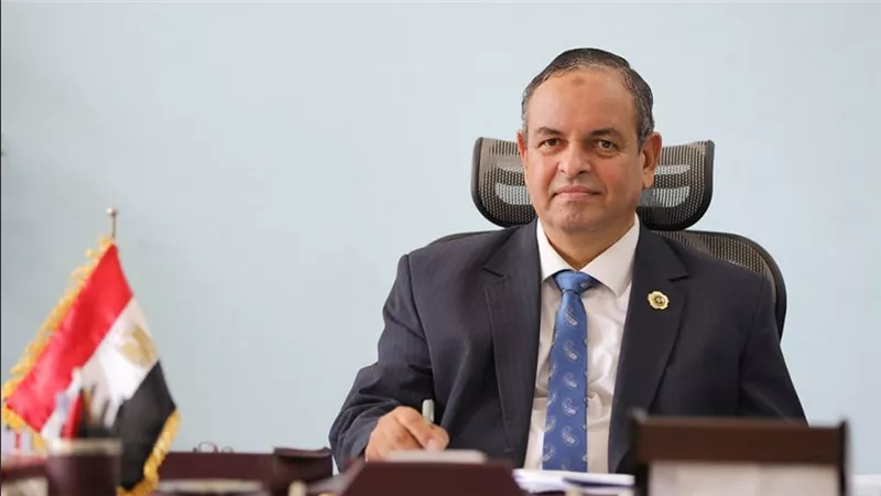 الجمارك: تعديل ضوابط الإفراج المؤقت عن سيارات المصريين بالخارج والسياح والعابرين