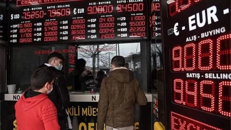 تركيا : احتياطي النقد الأجنبي في المركزي 122 مليار دولار