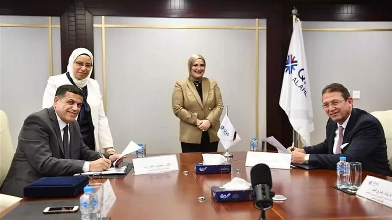 بنك QNB الأهلي يوقع برتوكول تعاون مع مدينة زويل للعلوم لتقديم منح دراسية للمتفوقين