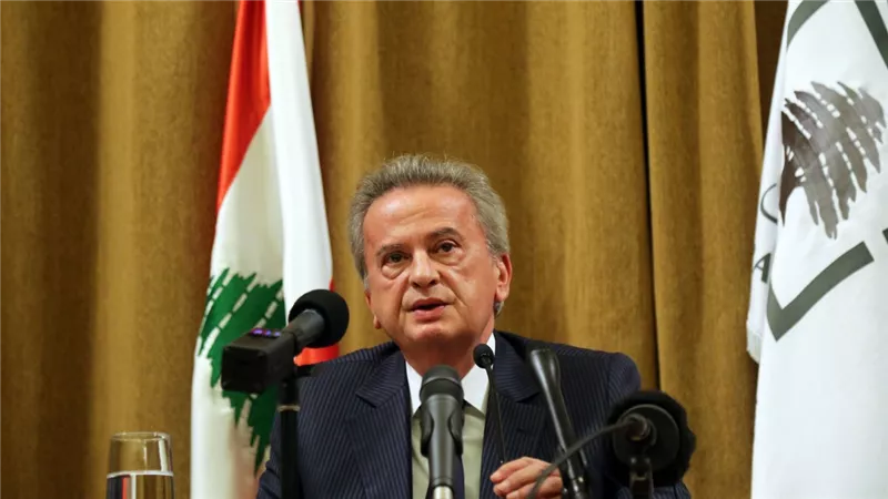 استمرار حجز رياض سلامة حتى موعد جلسة الاستماع