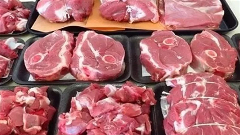 الكيلو وصل 400 جنيه.. كيف تفكر الحكومة في حل أزمة اللحوم؟