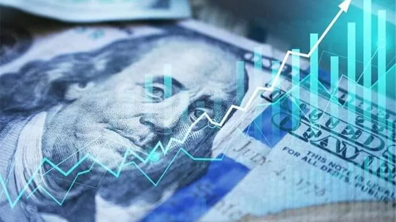 ارتفاع قوي لسعر الدولار.. ماهي الاسباب ؟