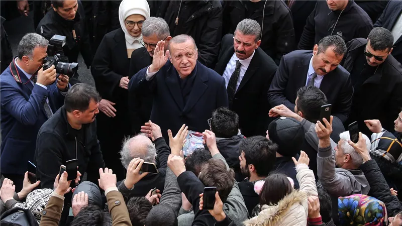 تحديات اقتصادية هائلة وأزمات تقترب.. ماذا ينتظر الرئيس التركي أردوغان في ولايته الجديدة
