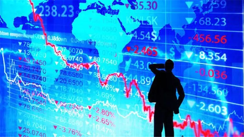 توقعات بانخفاض الأسهم الأوروبية بسبب عودة المخاوف بشأن النمو