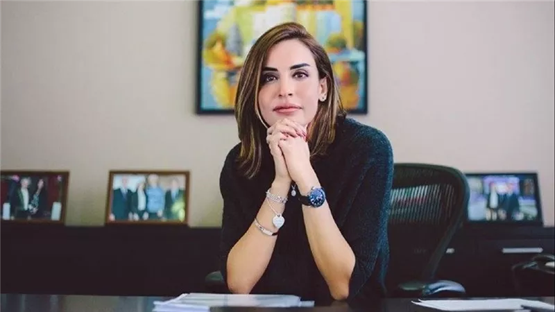 القضاء الفرنسي يوجه تهم فساد مالي لمساعدة حاكم مصرف لبنان السابقة