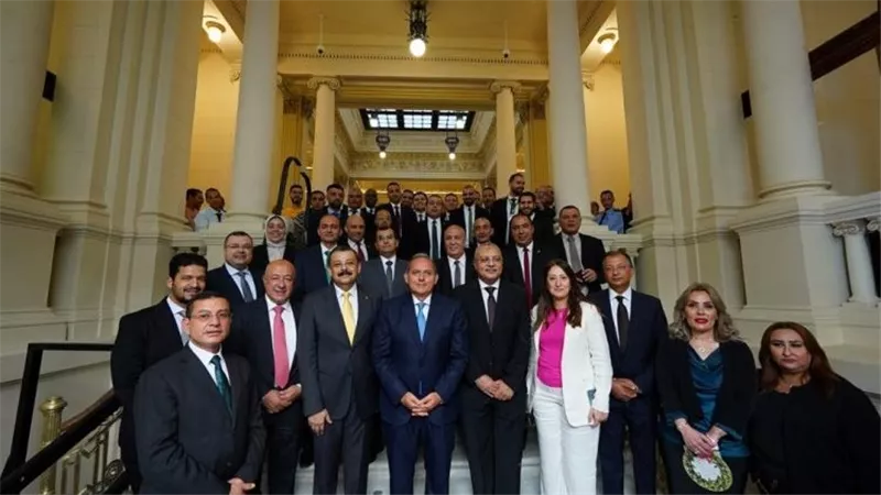 البنك الأهلي المصري يفتتح فرعه طوسون أحد فروعه التراثية بعد التطوير