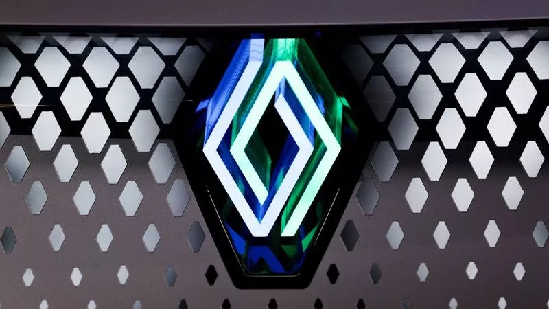تعاون بين رينو وجيلي في مشروع محركات الاحتراق الهجينة