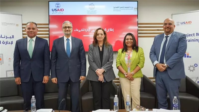 التخطيط تطلق البرنامج التدريبي لإدارة المشروعات بالتعاون مع مشروع الحوكمة الاقتصادية الممول