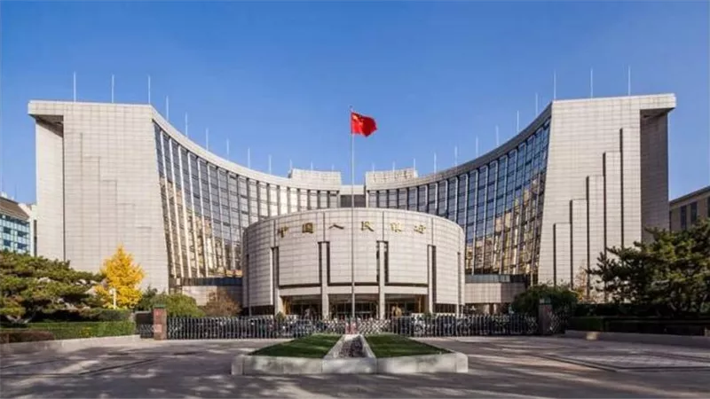 البنك المركزي الصيني يتعهد بتقديم الدعم المالي للشركات الخاصة