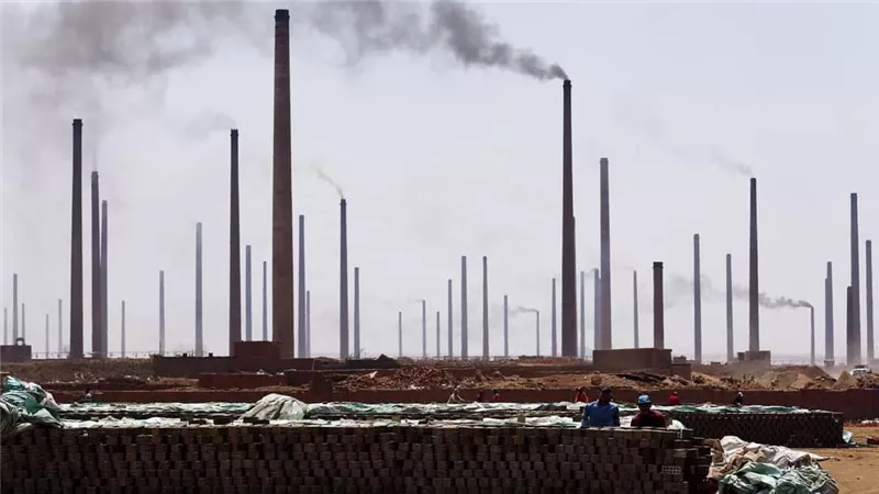 مصر تعلن تدشين 7 مصانع كبرى لإحداث طفرة غير مسبوقة