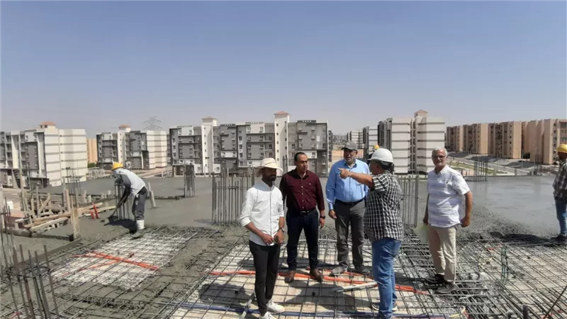 الإسكان تكشف آخر تطورات مشروعات الطرق وعمارات سكن مصر بمدينة الشروق