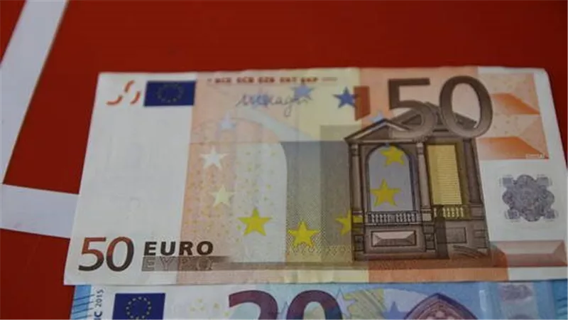 الإفلاسات تضرب أوروبا والغرب..لا مفر من الكارثة؟